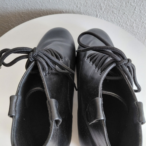 VERY FINE Dance Black Booties - Picture 6 of 15